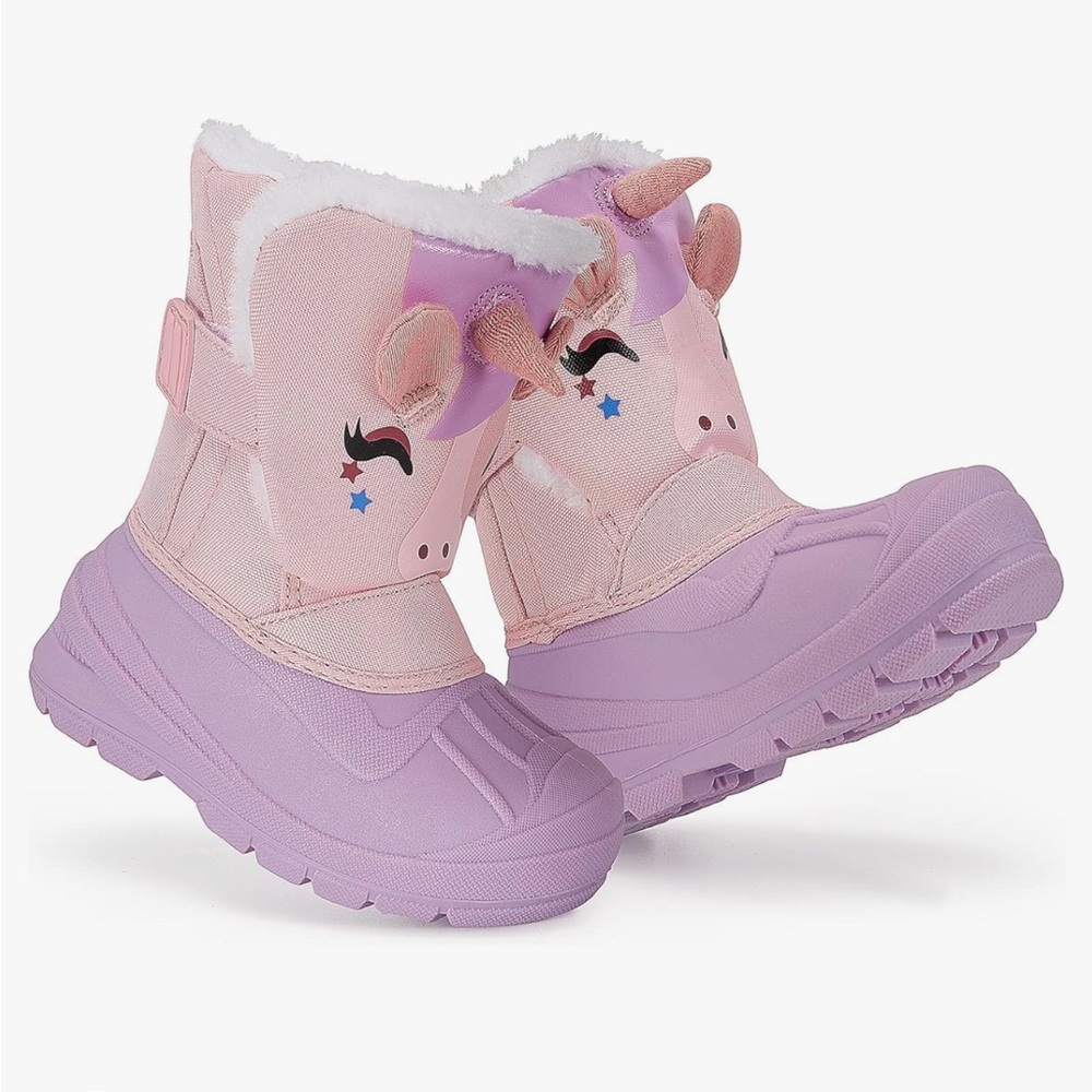 Toddler size 5 winter booots unicorn